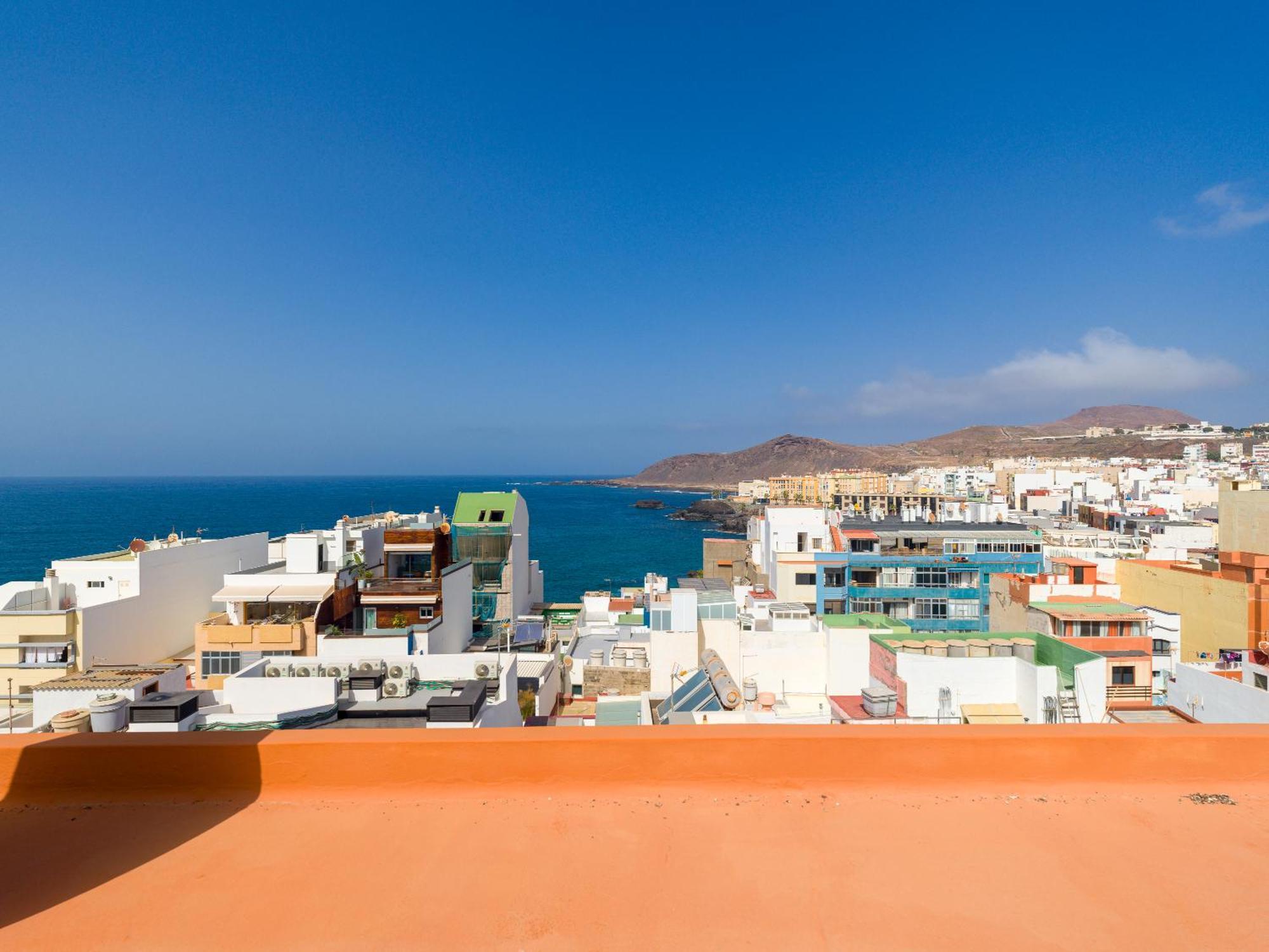 Casita Canaria Playa Beachfront Access & Lateral Ocean View With Terrace Las Palmas de Gran Canaria Exterior photo