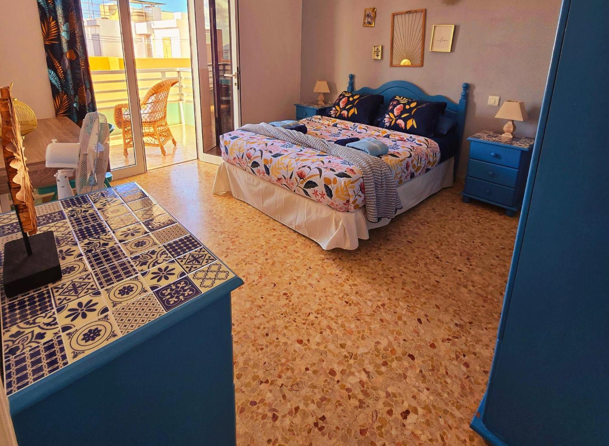 Casita Canaria Playa Beachfront Access & Lateral Ocean View With Terrace Las Palmas de Gran Canaria Exterior photo