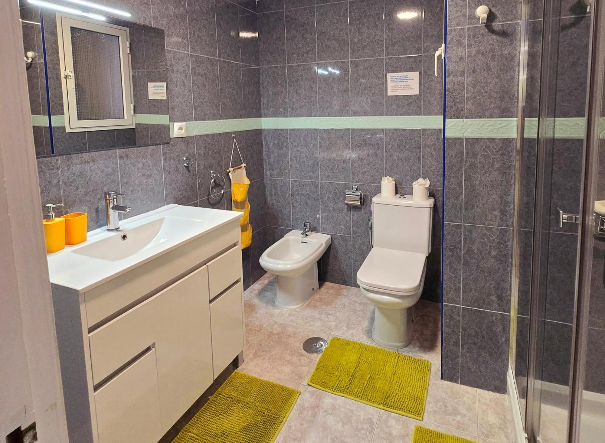 Casita Canaria Playa Beachfront Access & Lateral Ocean View With Terrace Las Palmas de Gran Canaria Exterior photo