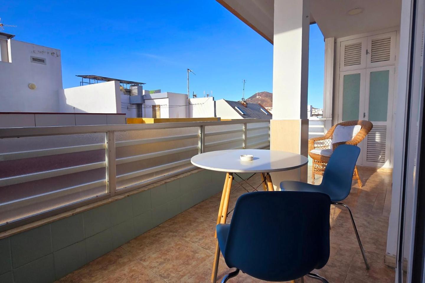 Casita Canaria Playa Beachfront Access & Lateral Ocean View With Terrace Las Palmas de Gran Canaria Exterior photo
